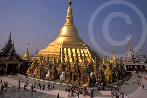 Photo of Schwedagon Pagoda in Rangoon, Burma