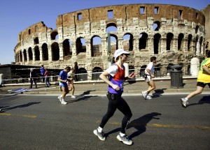 Photo of Becky Green Aaronson running the 2003 Rome Marathon