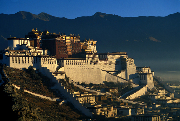 Photo of the Potala Palace in Lhasa, Tibet