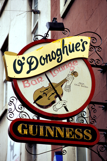 Photo of O'Donoghue's Bar in Dublin, Ireland